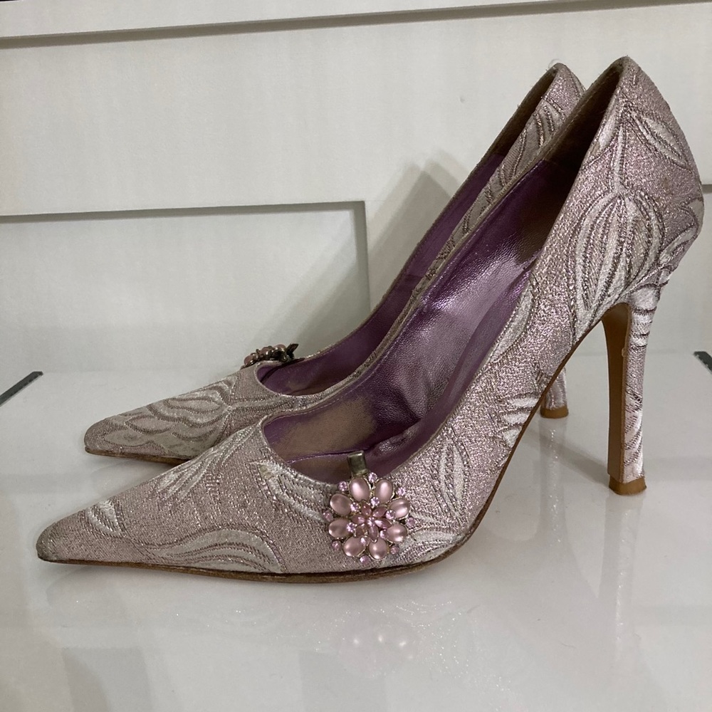Evening Pumps - Picture 3 of 9